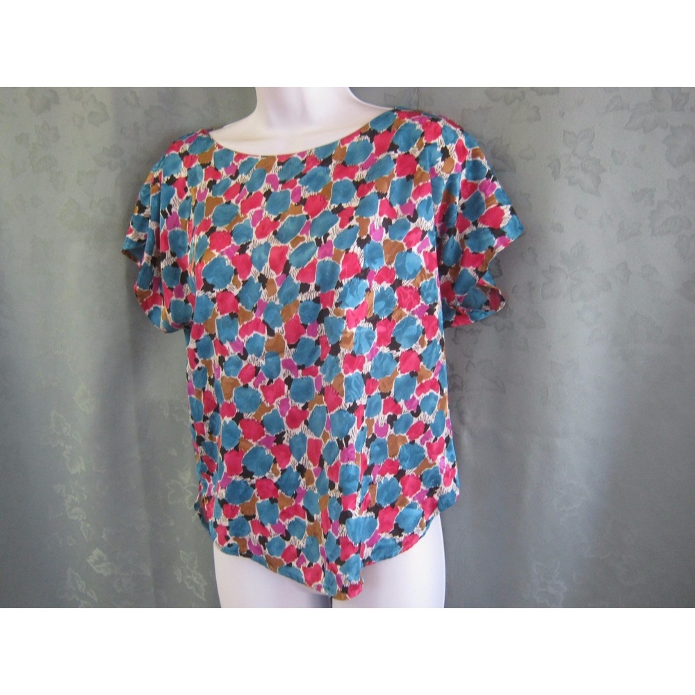 Sophisticates Top Size Small High Energy Print Bright Collarless Blouse